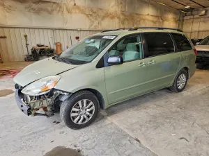 Toyota Sienna 3.5L 6 2008