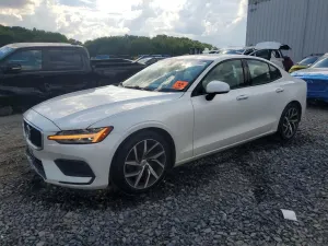 Volvo S60 2.0L 4 2019