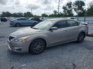 Nissan Altima 2.5L 4 2015