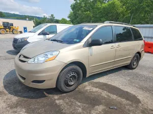 Toyota Sienna 3.3L 6 2006