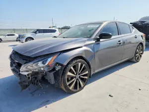 Nissan Altima 2.5L 4 2022