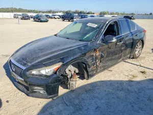 Infiniti Q50 2.0L 4 2016
