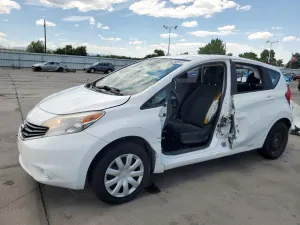 Nissan Versa S 1.6L 4 2016