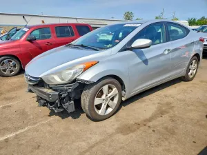 Hyundai Elantra 1.8L 4 2012