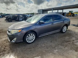 Toyota Camry 2.5L 4 2014