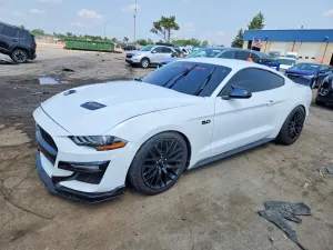 Ford Mustang 5.0L 8 2020