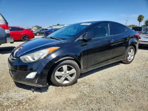 Hyundai Elantra 1.8L 4 2013