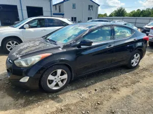 Hyundai Elantra 1.8L 4 2013