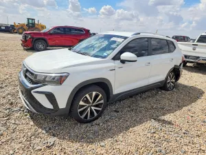 Volkswagen Taos 1.5L 4 2022