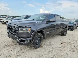 RAM 1500 5.7L 8 2021