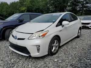 Toyota Prius 1.8L 4 2014