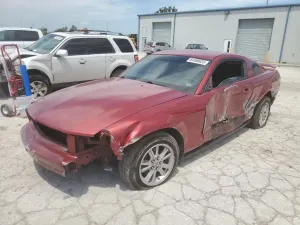 Ford Mustang 4.0L 6 2005