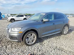 Audi Q5 2.0L 4 2018