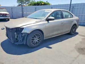 Volkswagen Jetta 1.8L 4 2014