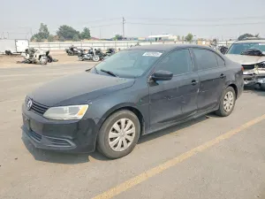 Volkswagen Jetta 2.0L 4 2014