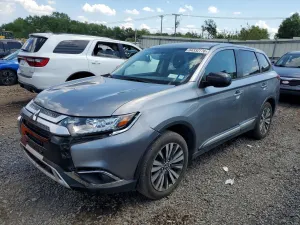 Mitsubishi Outlander 2.4L 4 2020