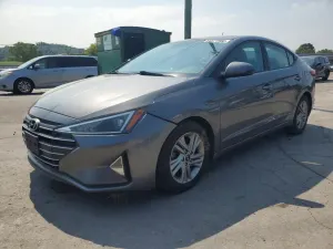 Hyundai Elantra 2.0L 4 2020