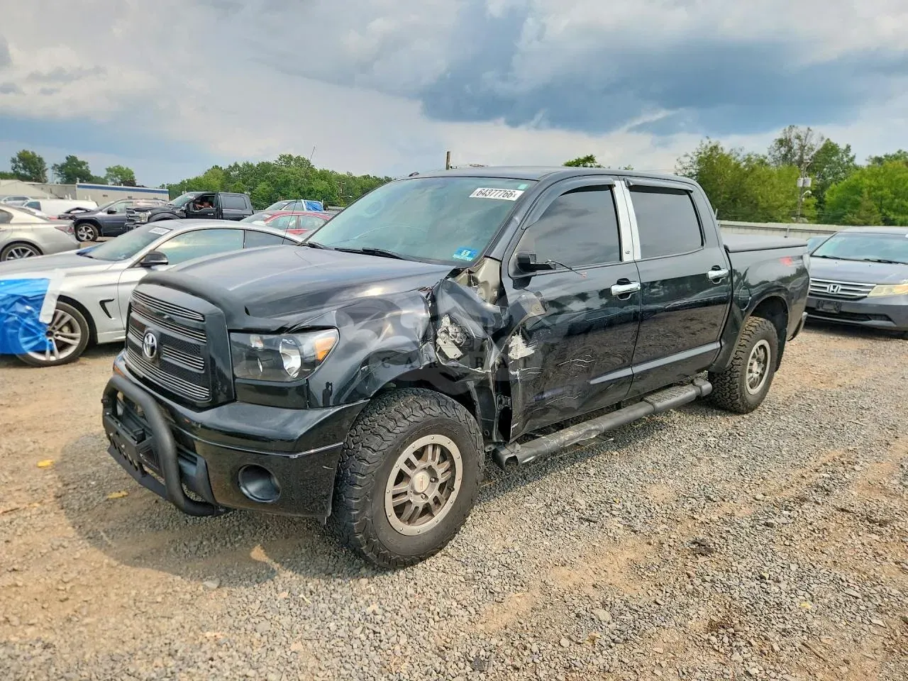Toyota Tundra 5.7L 8 2010