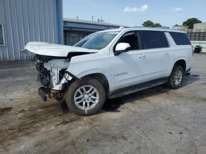 Chevrolet Suburban C1500 LT 5.3L 8 2021