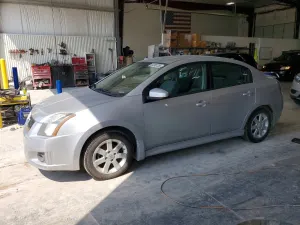 Nissan Sentra 2.0L 4 2011