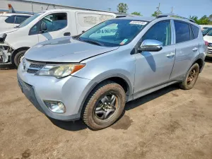 Toyota Rav4 2.5L 4 2015