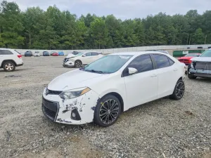 Toyota Corolla 1.8L 4 2015