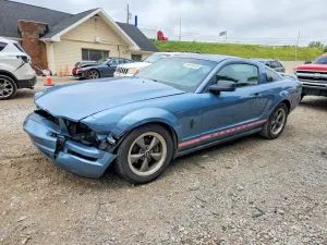 Ford Mustang 4.0L 6 2006