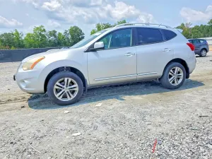 Nissan Rogue 2.5L 4 2012