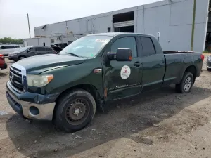Toyota Tundra 5.7L 8 2011