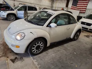 Volkswagen Beetle 2.0L 4 2005
