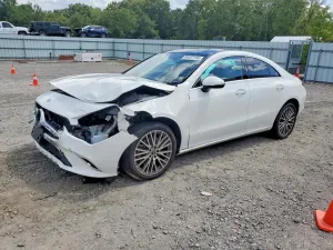 Mercedes-Benz CLA 2.0L 4 2022