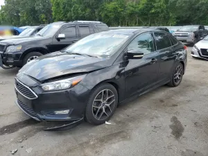 Ford Focus SE 2.0L 4 2015