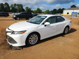 Toyota Camry 2.5L 4 2018