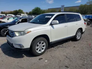 Toyota Highlander 3.5L 6 2013
