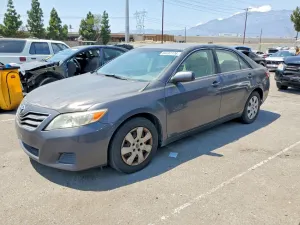 Toyota Camry 2.5L 4 2010