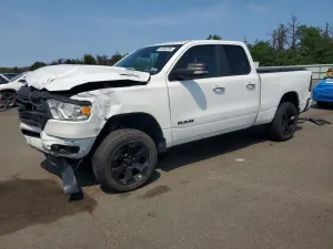 RAM 1500 5.7L 8 2019