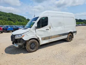 Mercedes-Benz Sprinter 2.0L 4 2025