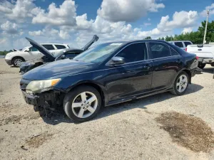 Toyota Camry L 2.5L 4 2014