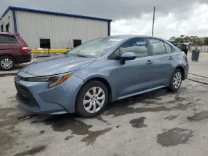 Toyota Corolla LE 1.8L 4 2020