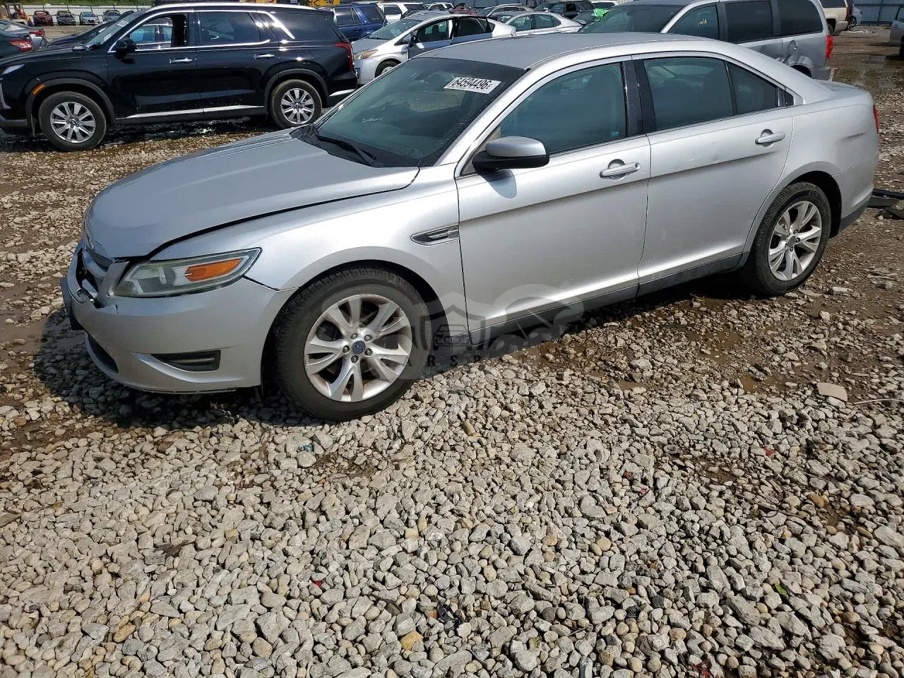 Ford Taurus 3.5L 6 2010