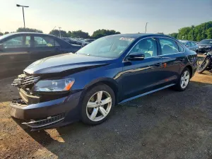 Volkswagen Passat 2.0L 4 2013