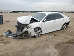 Toyota Camry L 2.5L 4 2014