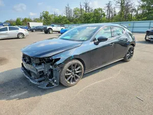 Mazda 3 2.5L 4 2022