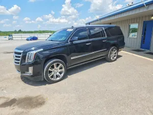Cadillac Escalade 6.2L 8 2015