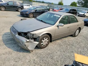 Toyota Camry 2.2L 4 1999