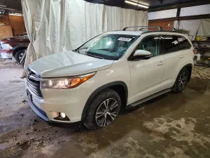 Toyota Highlander 3.5L 6 2016