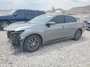 Nissan Altima 2.5L 4 2015