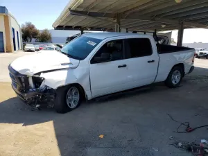 RAM 1500 5.7L 8 2023