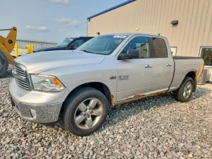 RAM 1500 5.7L 8 2013