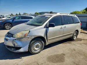 Toyota Sienna 3.3L 6 2004
